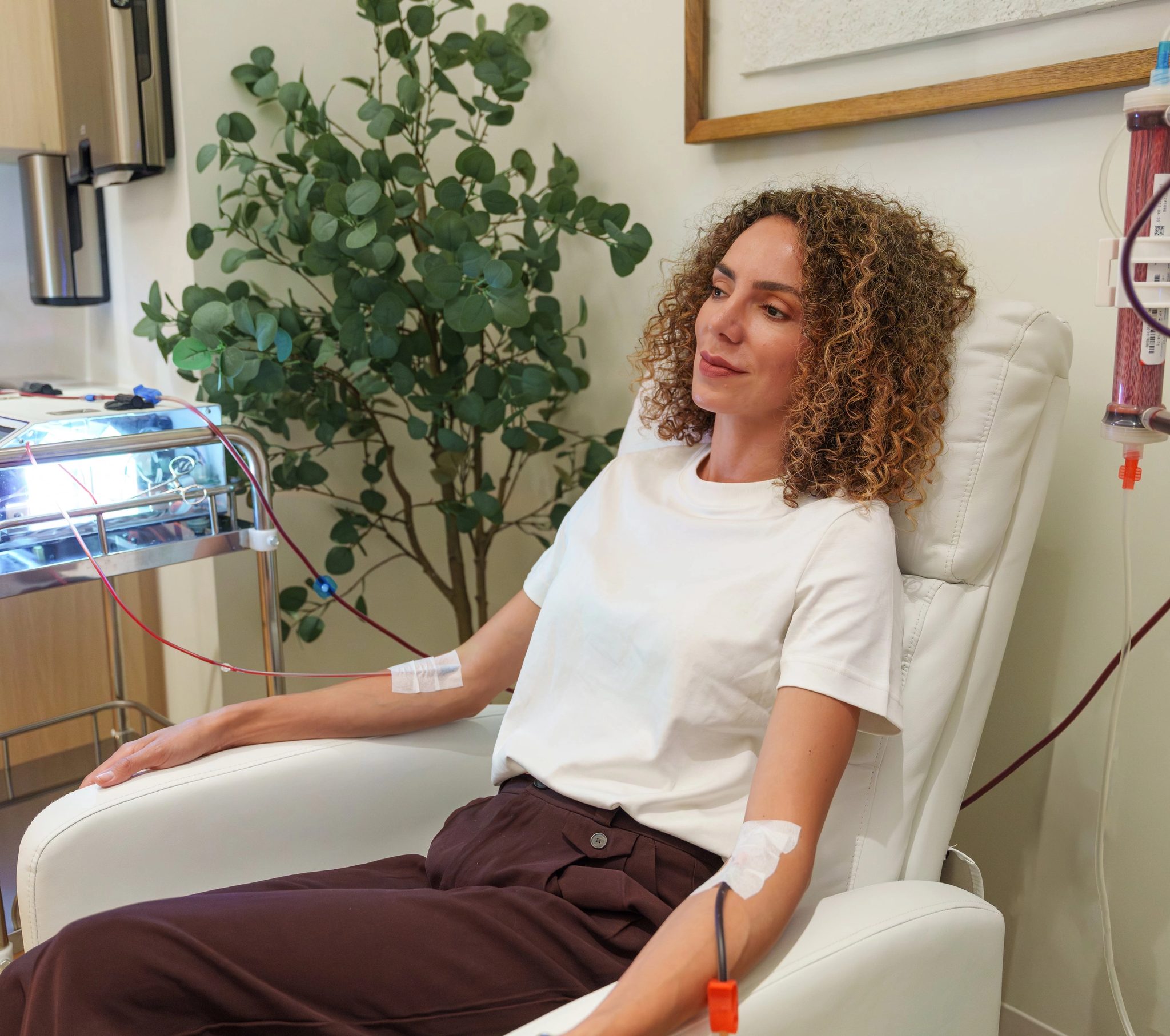 EBO2 session — clinic photography