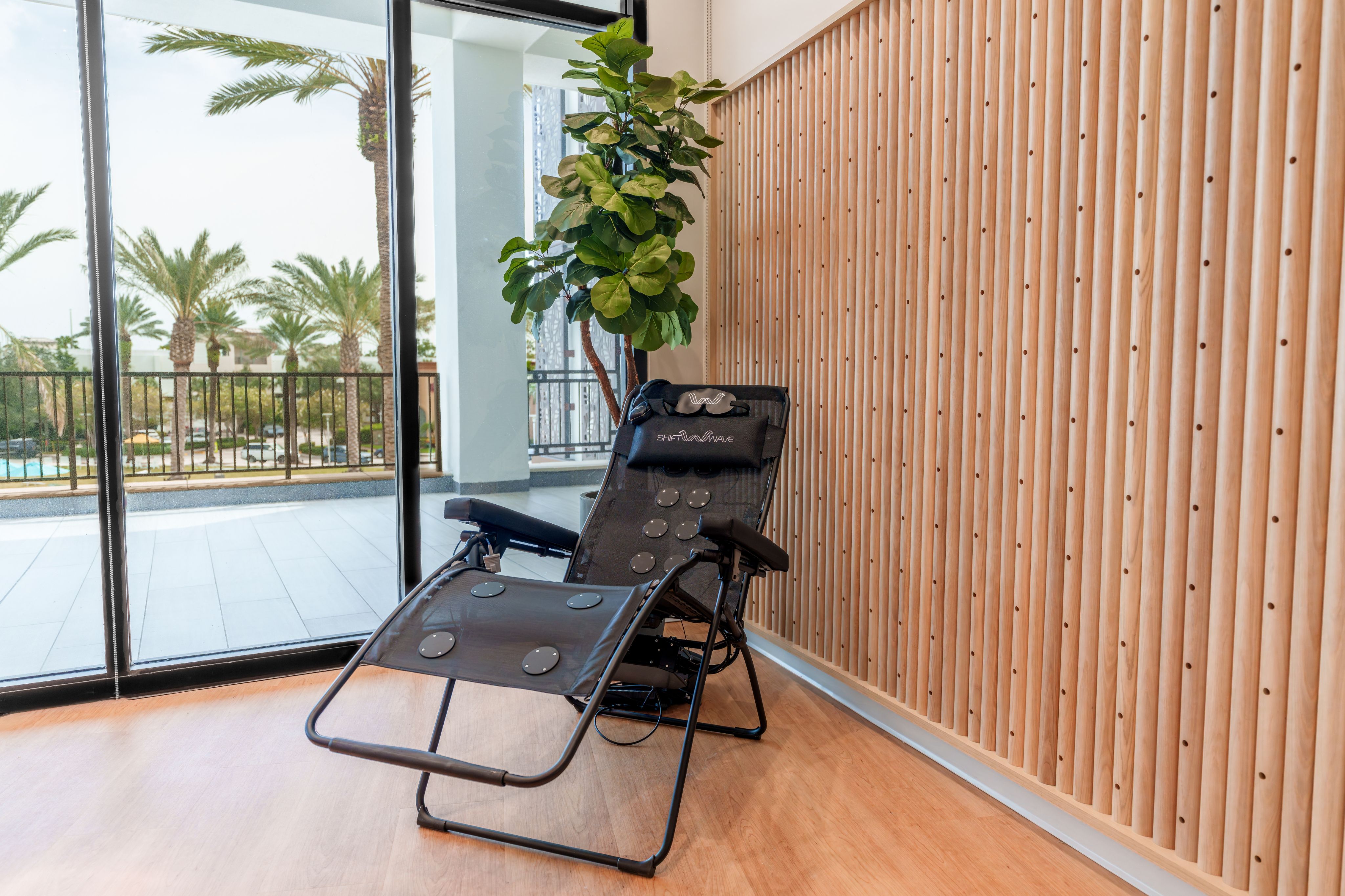 Shiftwave therapy chair session